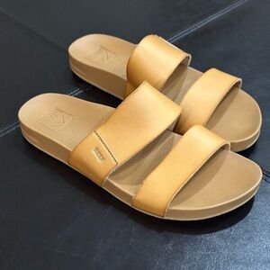 Reef Women's Cushion Vista Sandal, Natural, 7